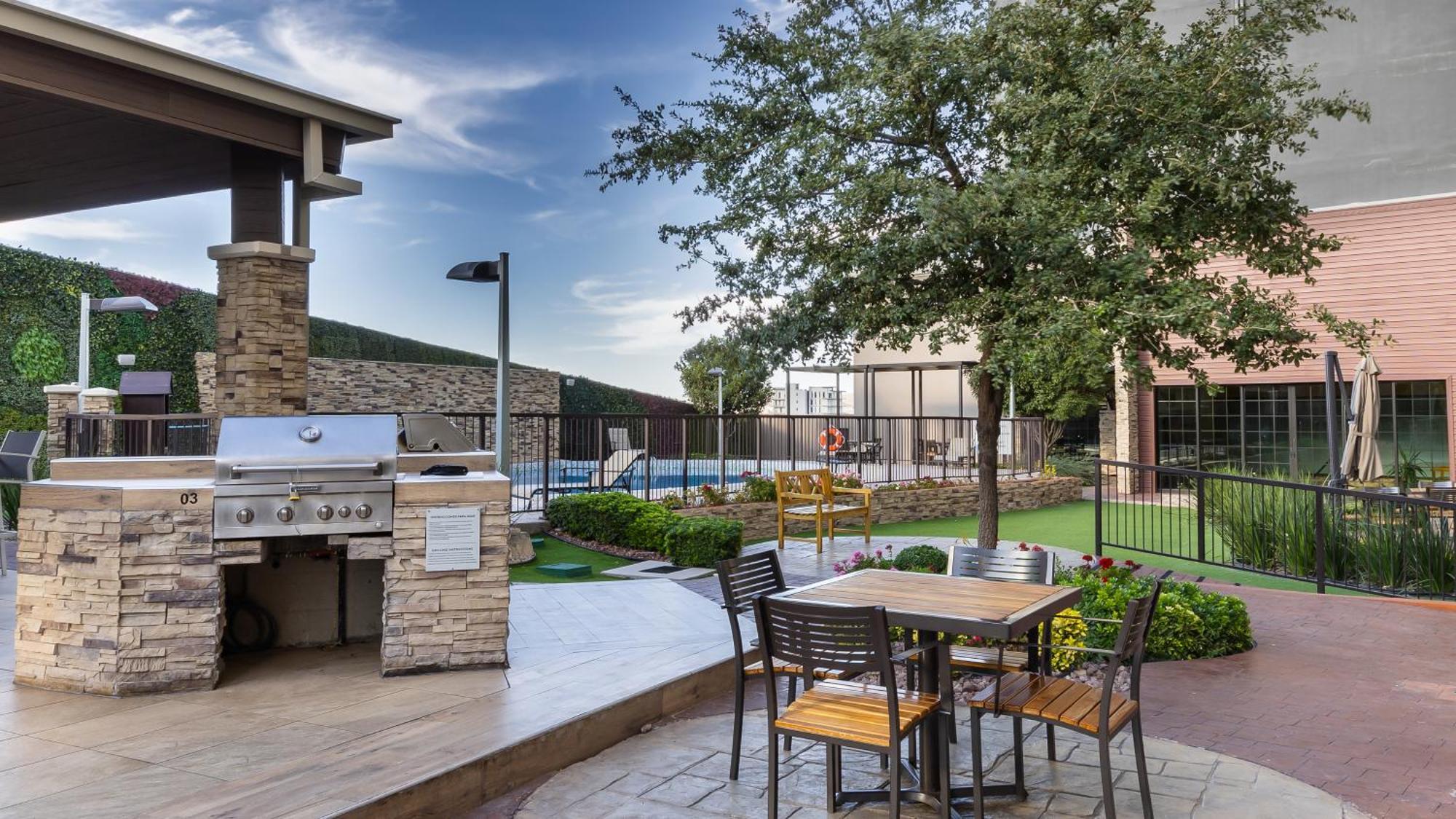 Staybridge Suites Chihuahua By Ihg Buitenkant foto