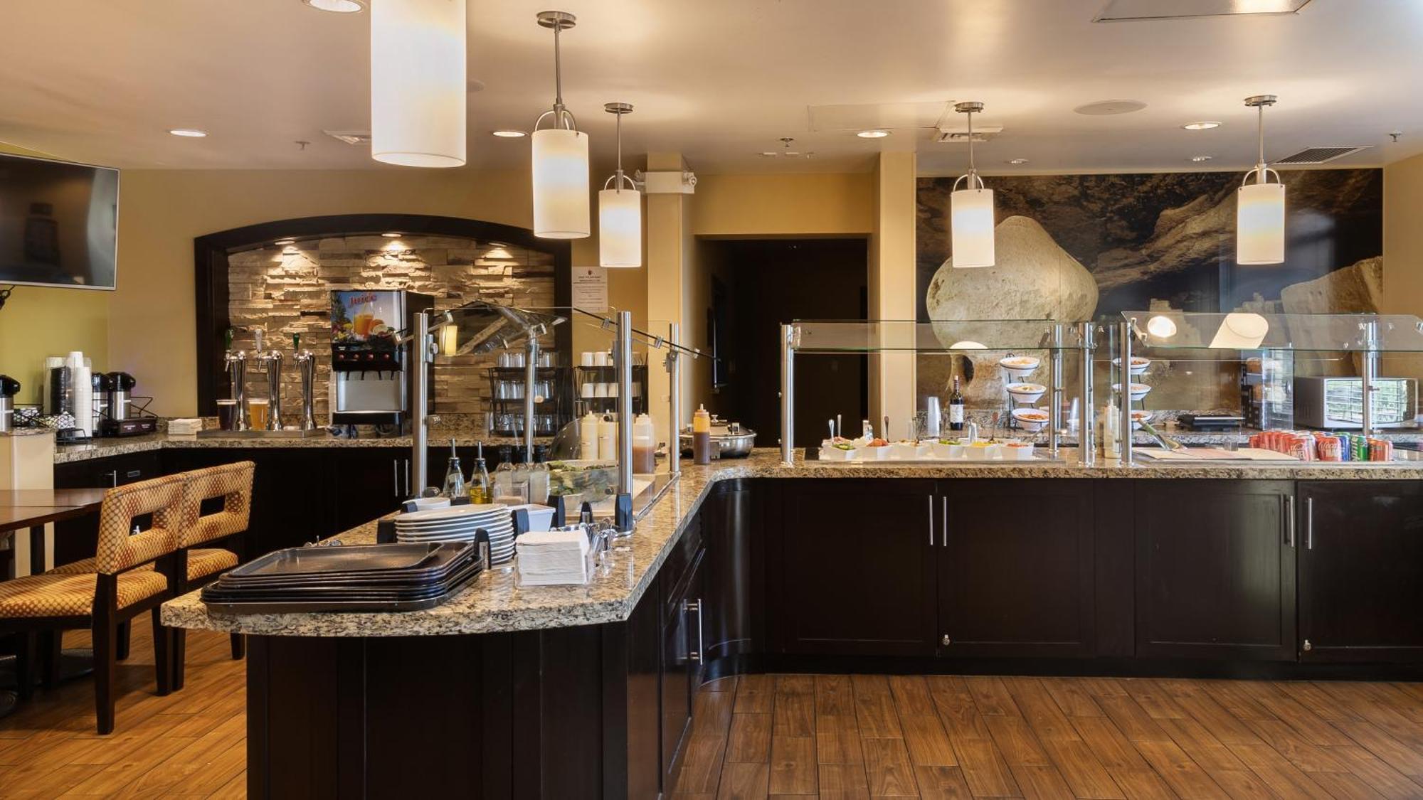 Staybridge Suites Chihuahua By Ihg Buitenkant foto