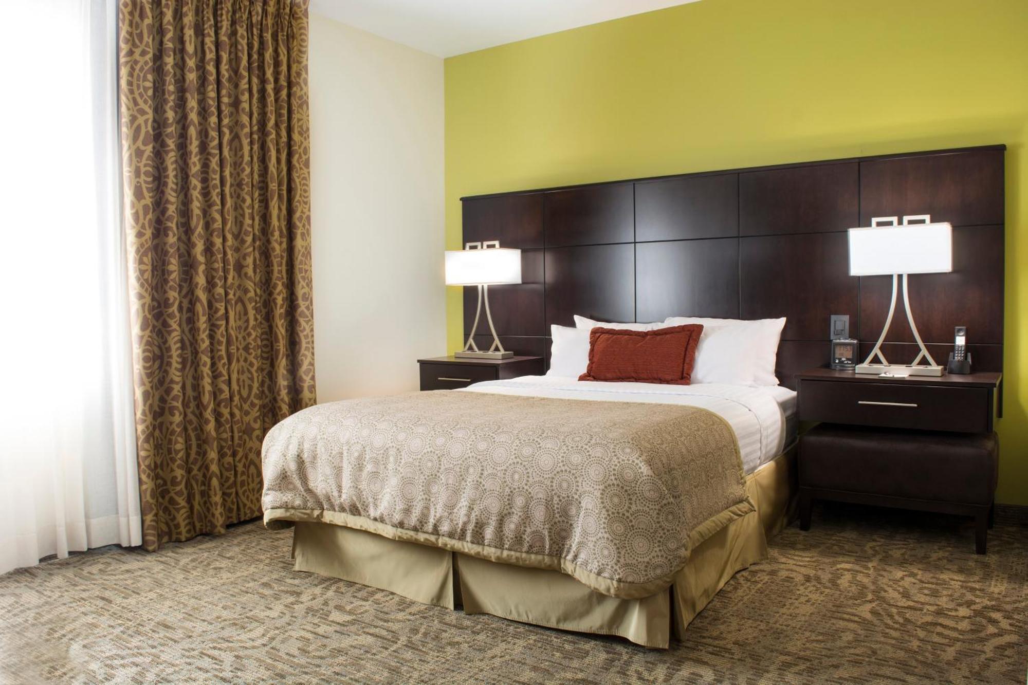 Staybridge Suites Chihuahua By Ihg Buitenkant foto